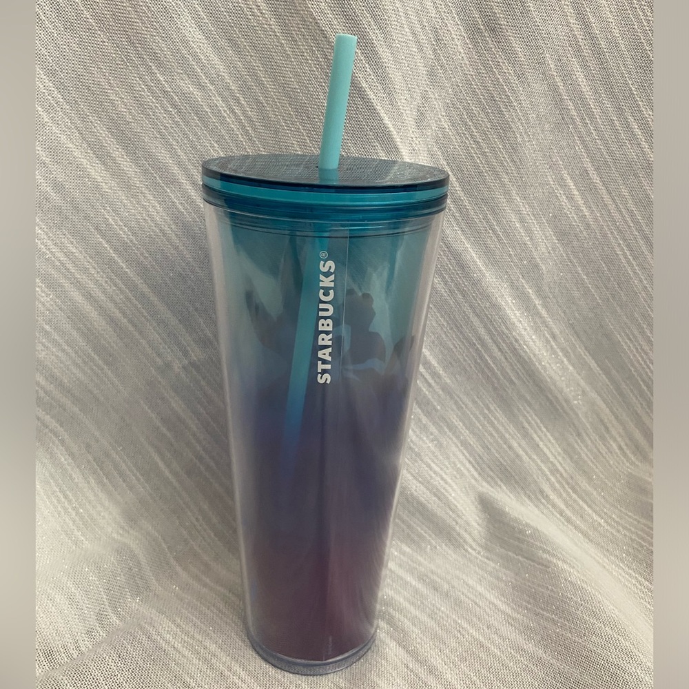 💥NWT 24oz Starbucks Target Exclusive BEAUTIFUL Tumbler💥